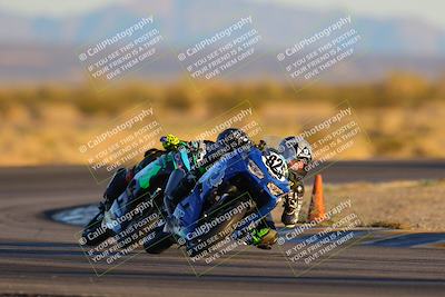 media/Jan-21-2023-CVMA (Sat) [[b9eef8ba1f]]/Race 13 500 Supersport-350 Supersport/